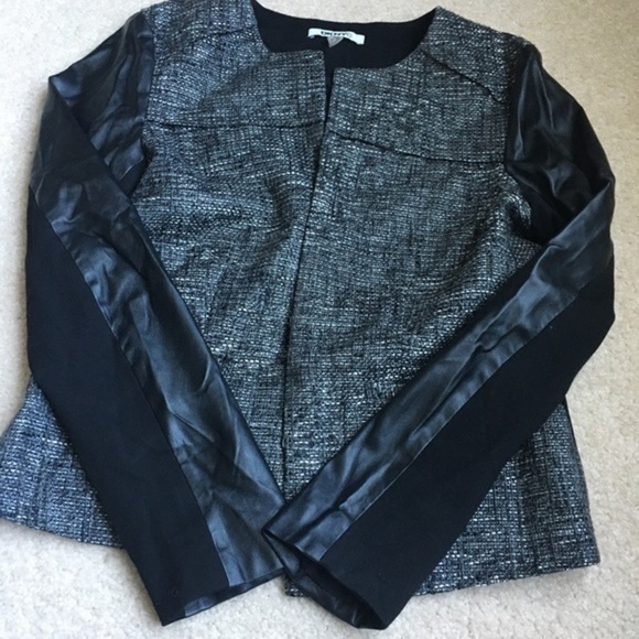 🔥Dknyc jacket cute!!🔥 - Picture 1 of 5